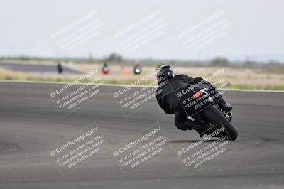 media/Apr-18-2025-TrackDaz (Fri) [[45f5874c44]]/C Group/Session 2 (Turn 10)/